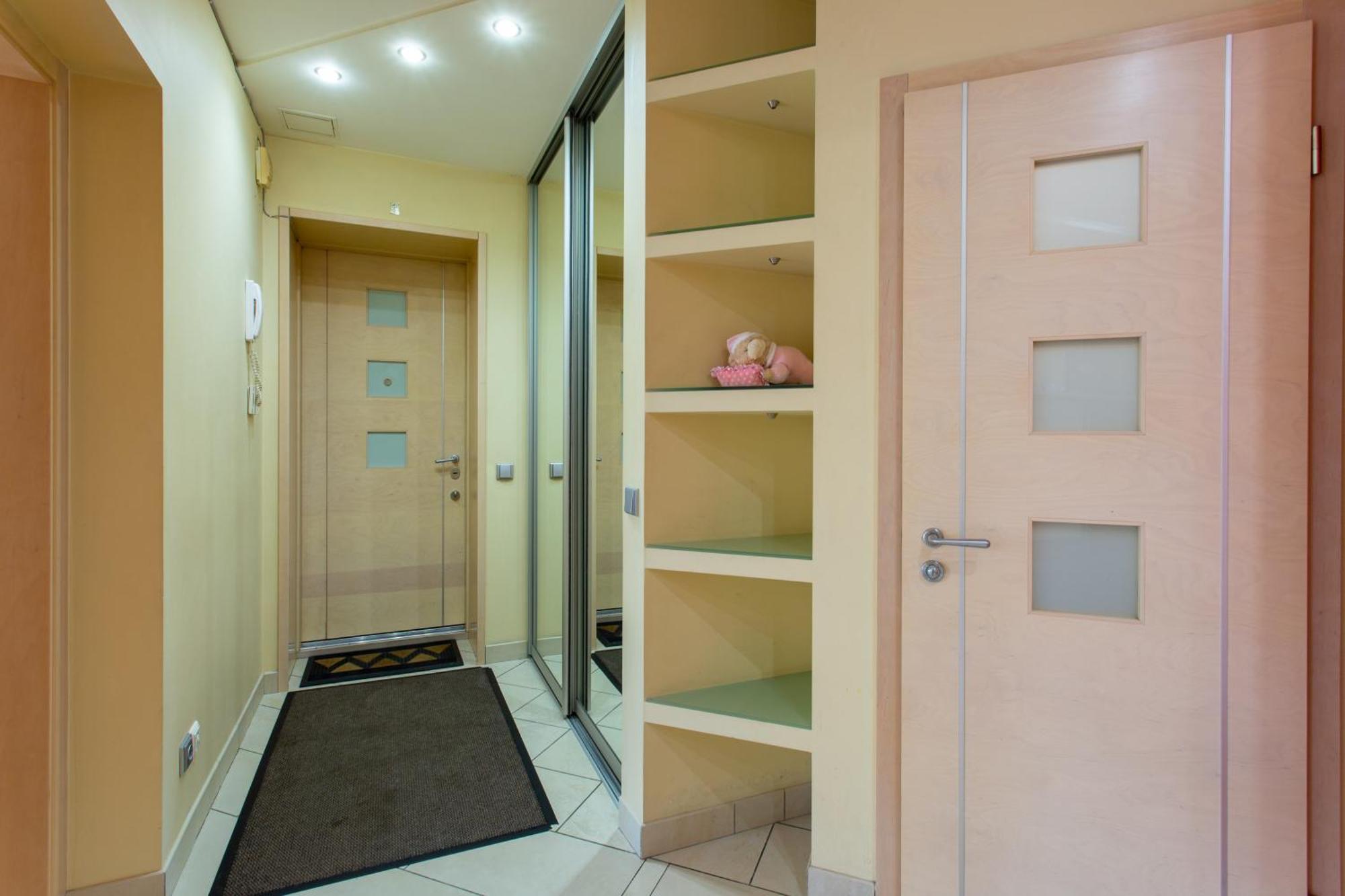 Royal Apartment On Pushkinskaya Kharkiv Exterior photo